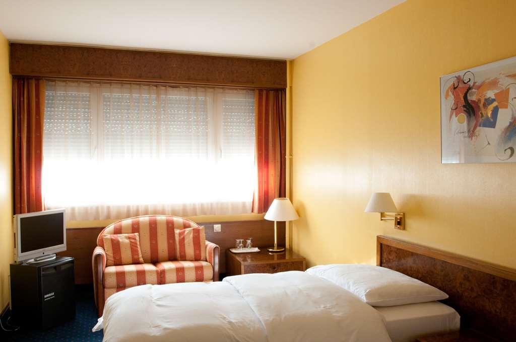 Hostellerie De La Vendee Lancy Cameră foto